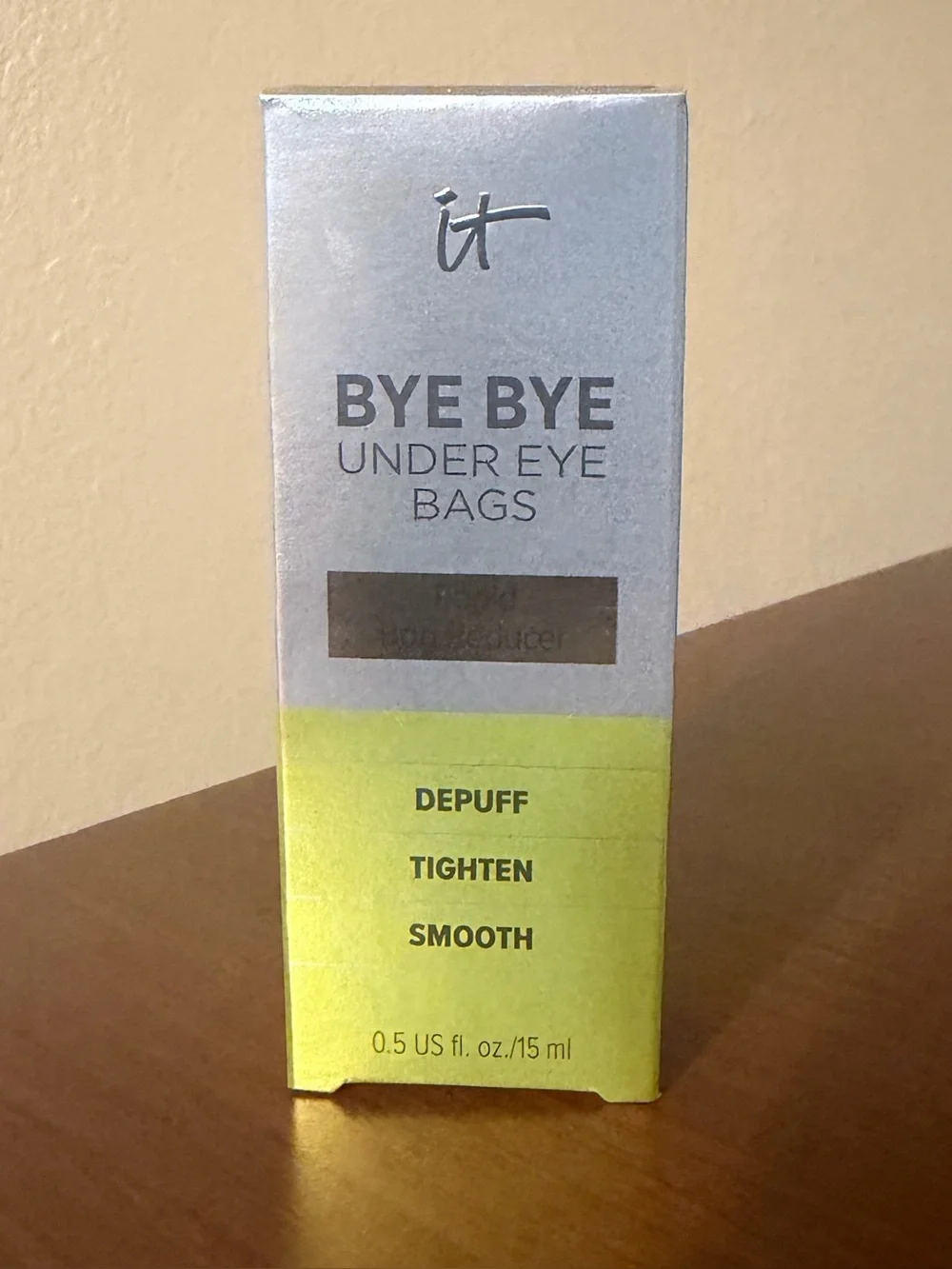 IT COSMETICS BYE BYE UNDER EYE BAGS TREATMENT